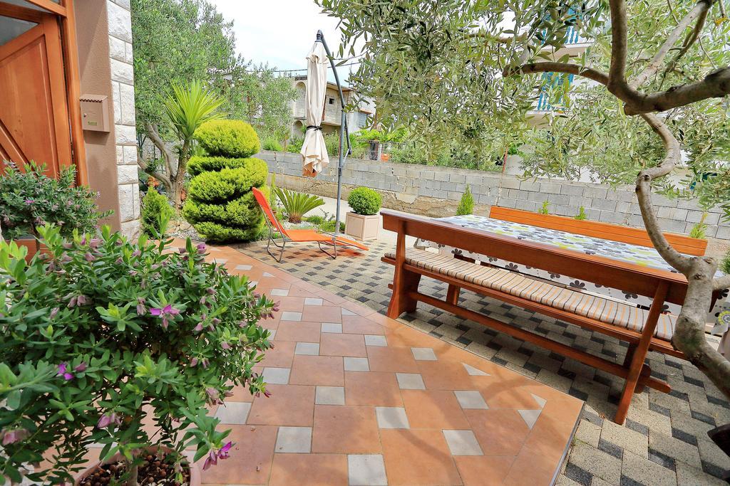 Apartments Melita Bibinje Oda fotoğraf